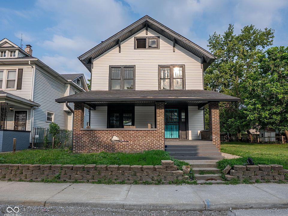 1st image of 24 Hendricks Pl