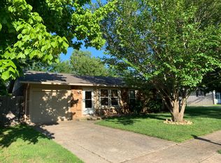 1221 S Maple Pl, Broken Arrow, OK 74012