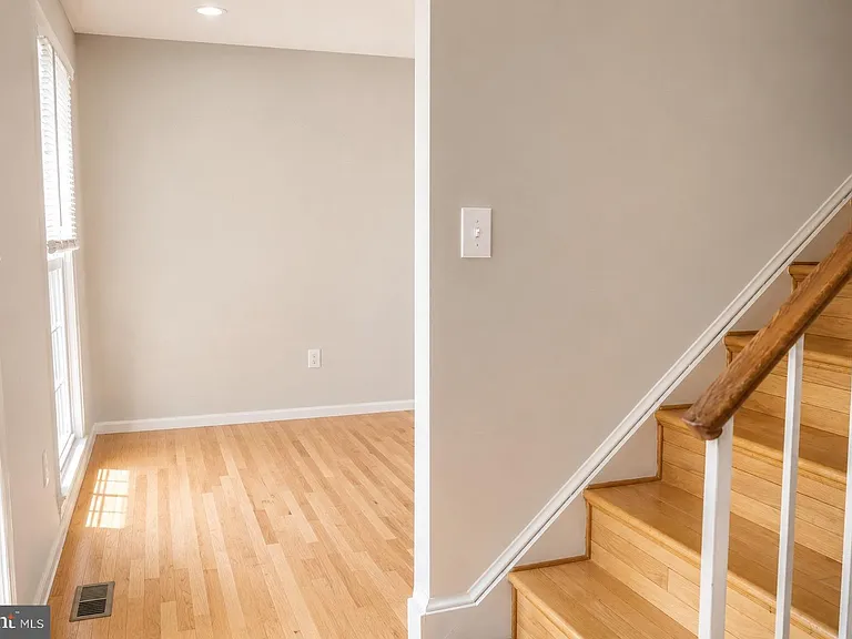 3970 Bradwater St — Photo 3