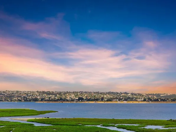 3833 Lamont St Unit 2F, San Diego, CA 92109