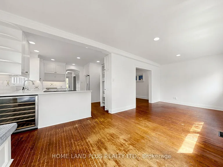 295 Saint Germain Ave — Photo 16