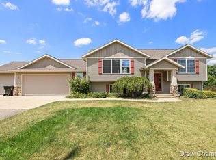 12655 Ritchie Ave NE, Cedar Springs, MI 49319