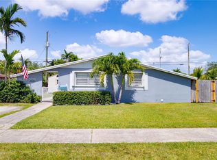 11090 SW 69th Dr, Miami, FL 33173