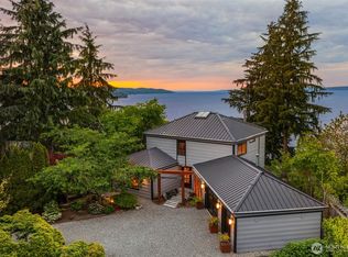 6814 SW Maury Park Rd, Vashon, WA 98070