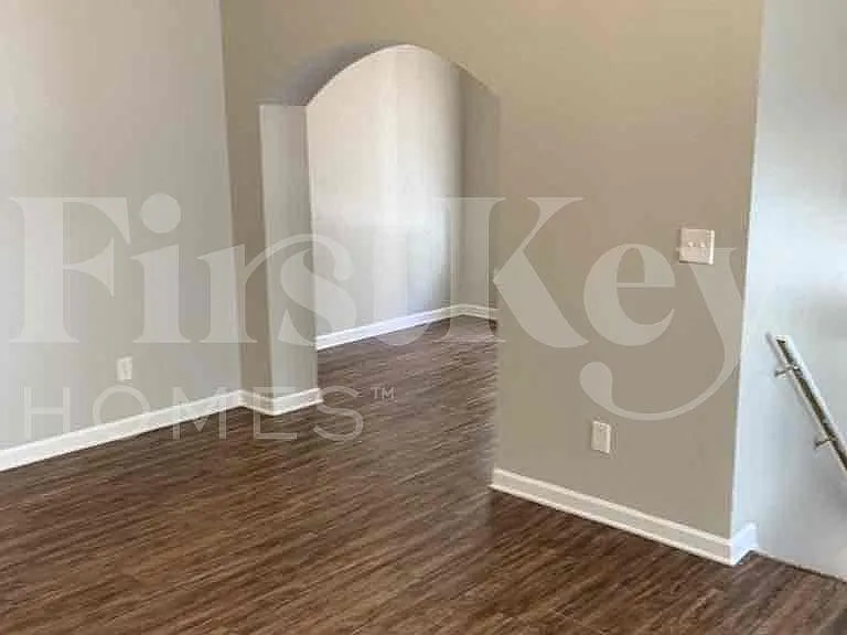 7072 Shenandoah Trl — Photo 4