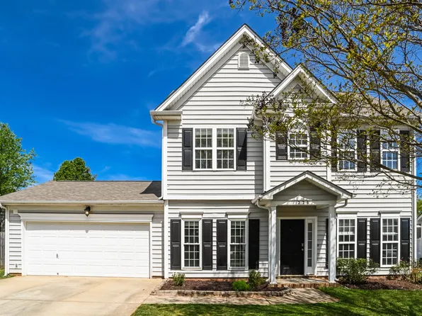 226 Everett Park Dr, Mooresville, NC 28115