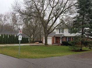 3921 Chestnut Hill Ct, Troy, MI 48084