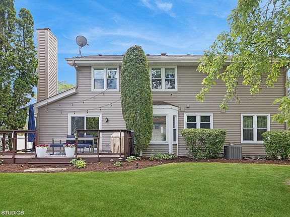 3rd image of 1040 Longford Ct