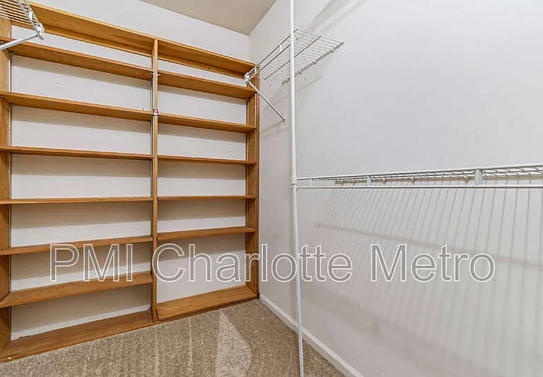 8615 Beechbrooke Rd — Photo 17