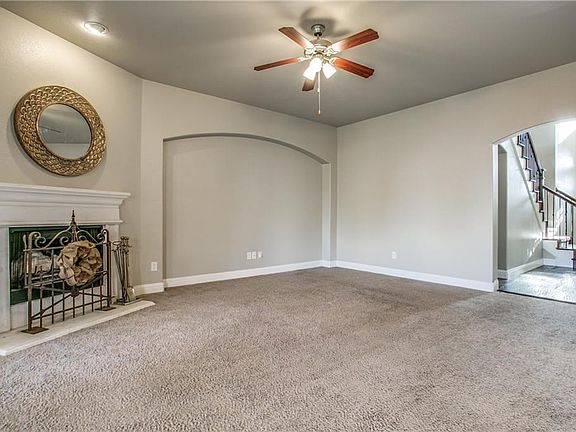 5th image of 1621 Post Oak Way