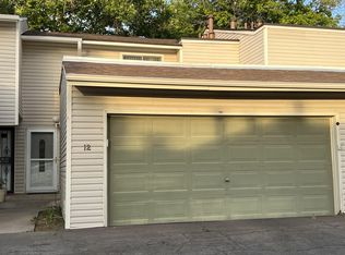 12 Westlake Dr NE, Albuquerque, NM 87112