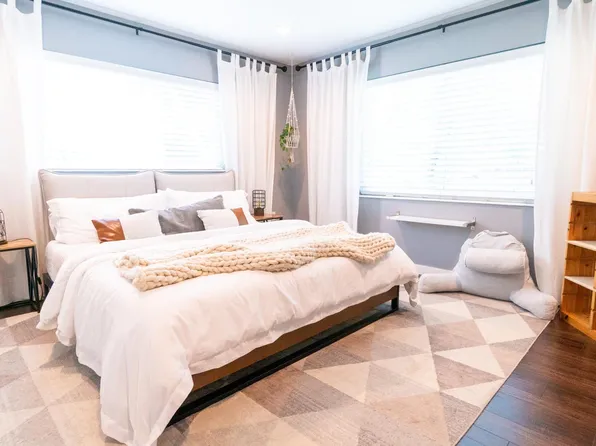 351 NE 117th St, Miami, FL 33161