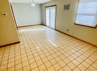 1294 Milligan Hwy #V, Johnson City, TN 37601