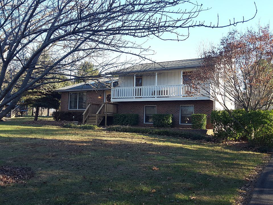 1st image of 10216 Ni River Dr
