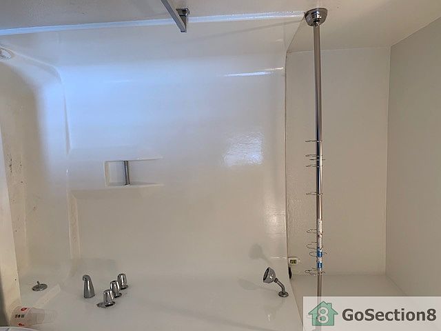 2nd image of 1485 Elder Ave APT 2