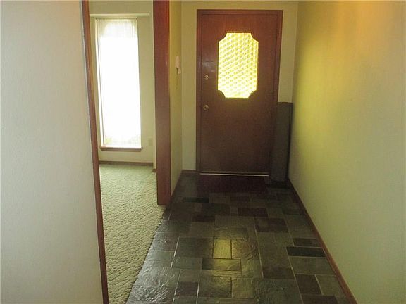 3rd image of 2330 Morgan Dr