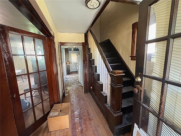 3rd image of 506 Gaskill Ave