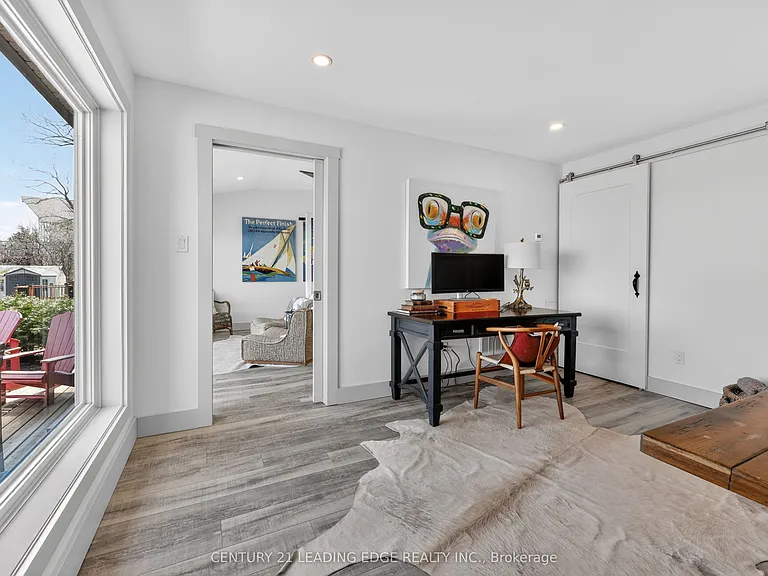 29 Saint Clair St — Photo 20