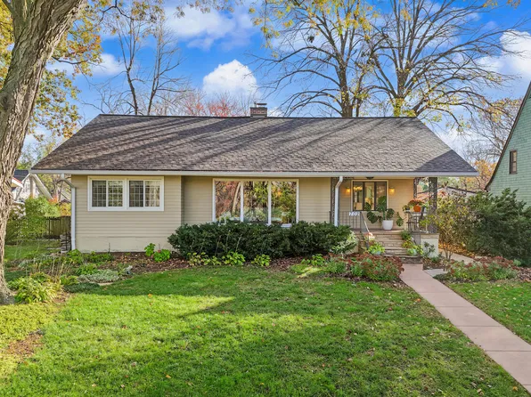 702 Brookridge Ave, Ames, IA 50010