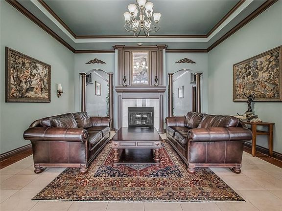 5th image of 13620 Legacy Ct