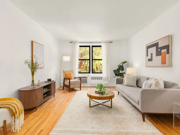 350 Bleecker Street 2K image 1 of 9