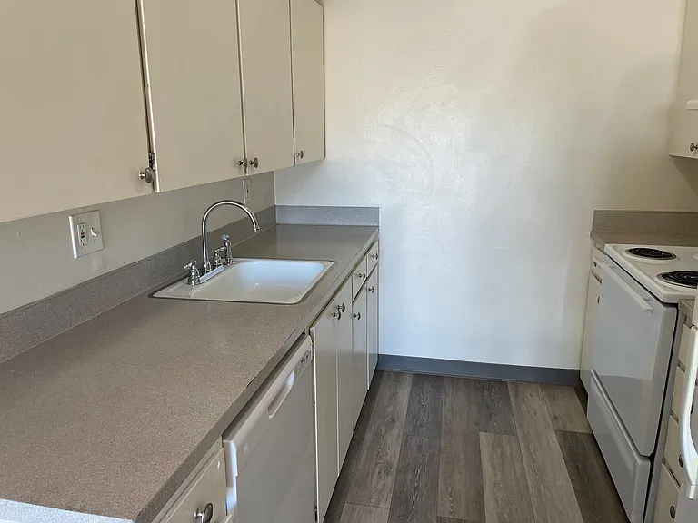S815 - Star Apartments — Photo 21