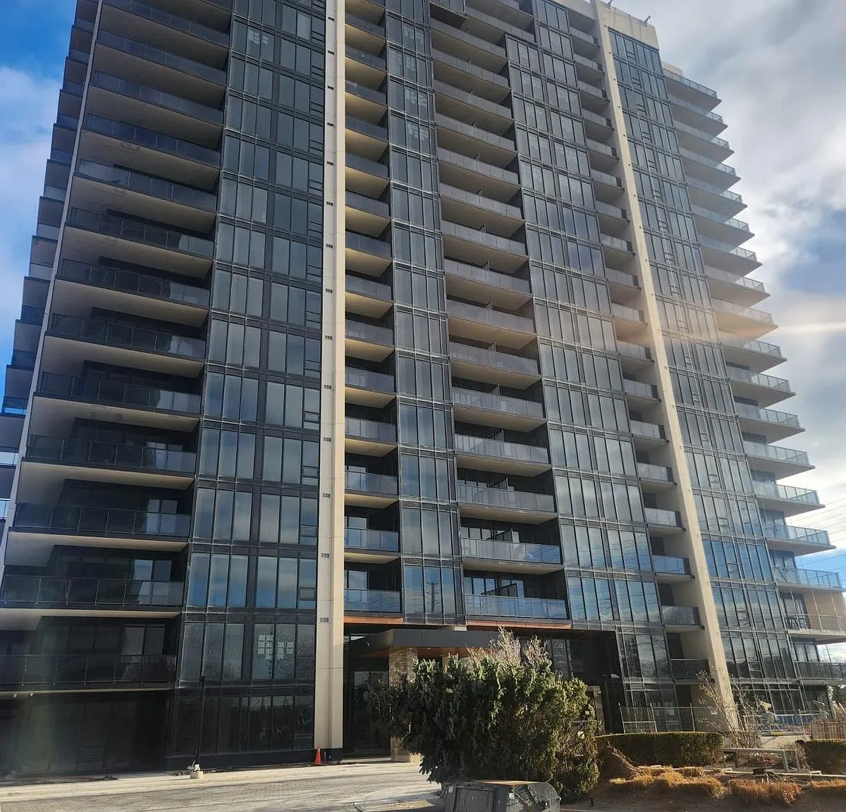 2 bed, $2,550 — Photo 1