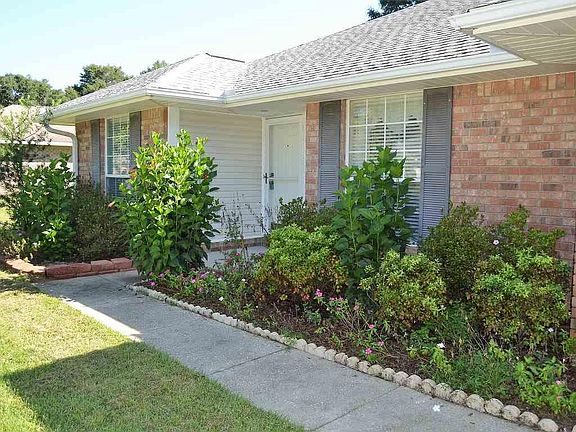 3rd image of 5732 Juergen Way
