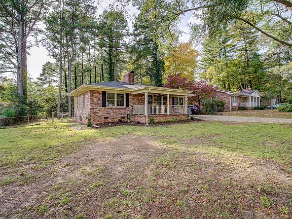 3rd image of 134 Anita Dr