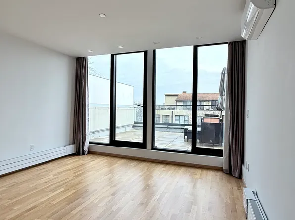 18 Monitor Street image 23 of 23