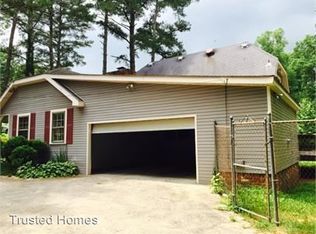 3975 N Martin Way, Lithia Springs, GA 30122