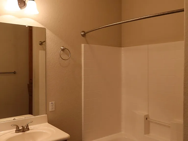 2200 Parrott Ave — Photo 18