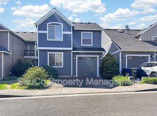 727 NE 65th Ct, Hillsboro, OR 97124