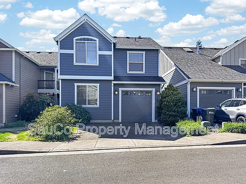 727 NE 65th Ct Photo 1