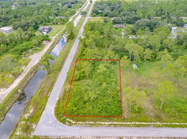 2001 Hines AVE, ALVA, FL 33920