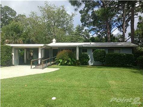 1st image of 308 Camelia St