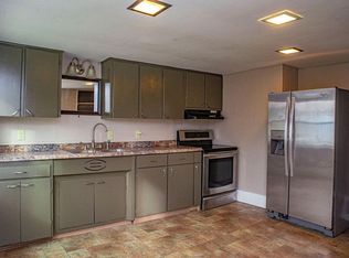 1023 S Nickel Plate Ave, Louisville, OH 44641