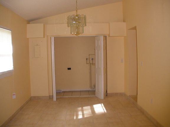 2nd image of 4956 Princely Ave