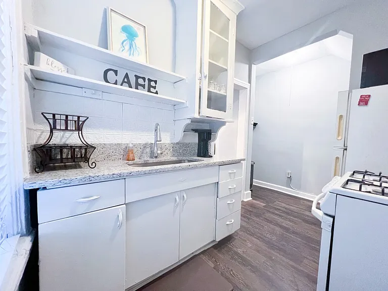128 Stonewall St #7 — Photo 9