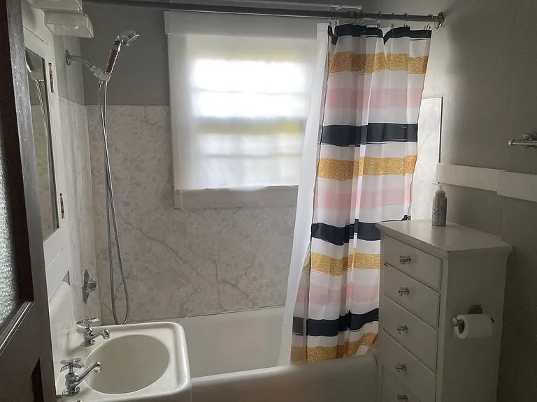 1823 NE 11th Ave #1823 — Photo 7