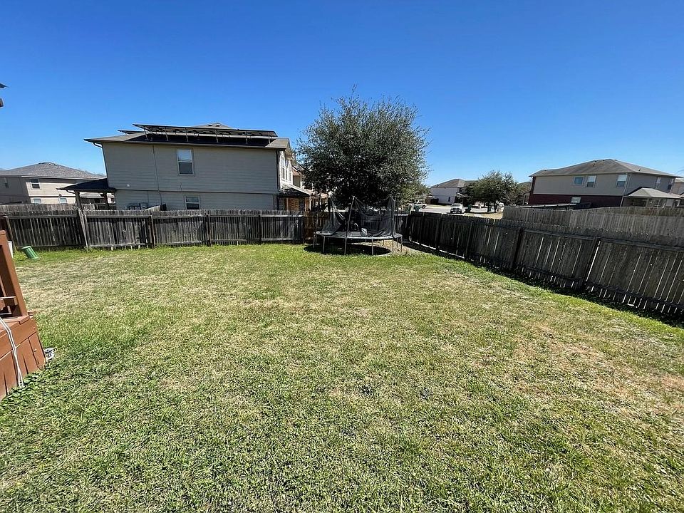 1st image of 344 Diana Dr