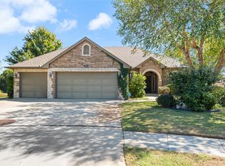 2913 Stonebridge Ct, Norman, OK 73071