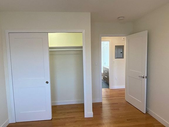 5th image of 15 Kelley Ct #3F