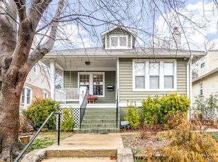 817 Elder St NW #B, Washington, DC