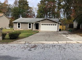 3687 Chinaberry Ln, Snellville, GA