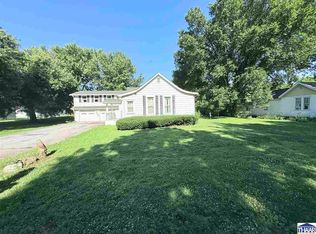 2526 N 6th 1/2 St, Terre Haute, IN 47804