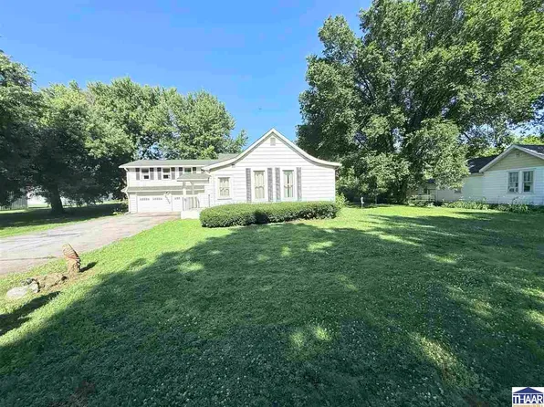 2526 N 6th 1/2 St, Terre Haute, IN 47804