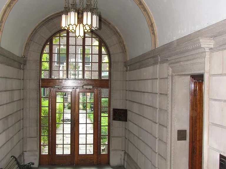The EB Green Residence — Photo 27
