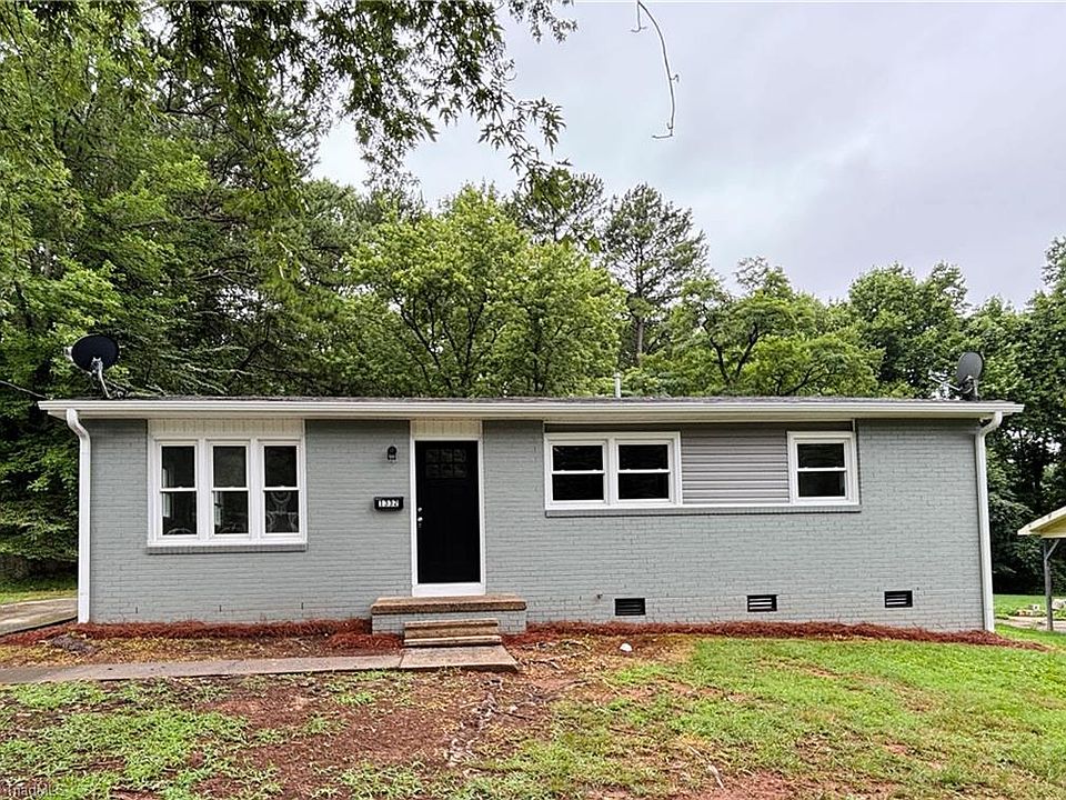 1st image of 1332 Calvert Dr