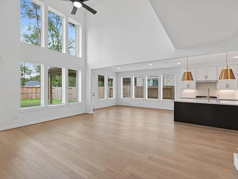 9437 Pacific Crest Ct — Photo 15